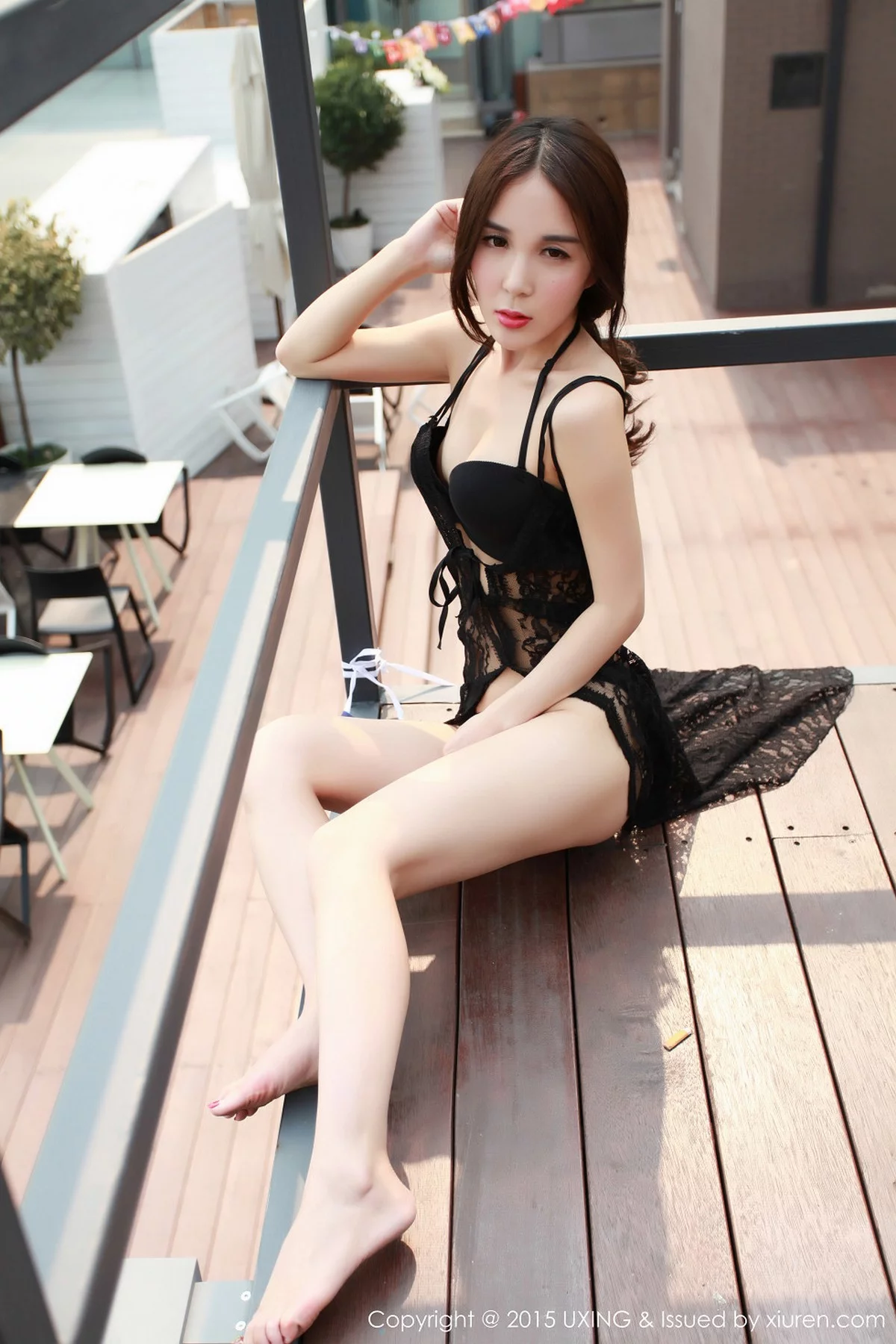 M940-[UXING优星馆]Vol.034_嫩模Candy刘美辰黑丝吊带长裙缕空秀美胸翘臀写真51P 优星馆-第35张