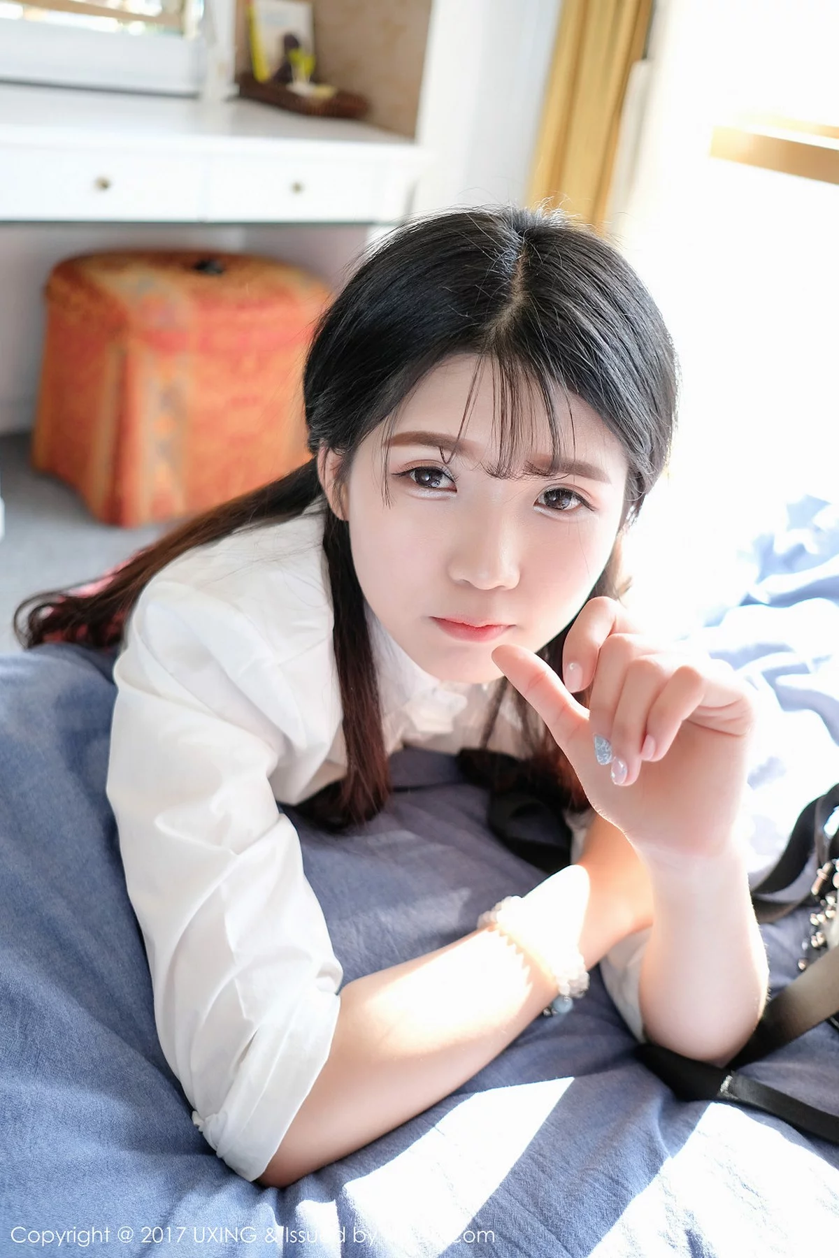 M940-[UXING优星馆]Vol.046_童颜巨乳妹子可爱的小叶子格子短裙学生装性感内衣写真50P 优星馆-第20张