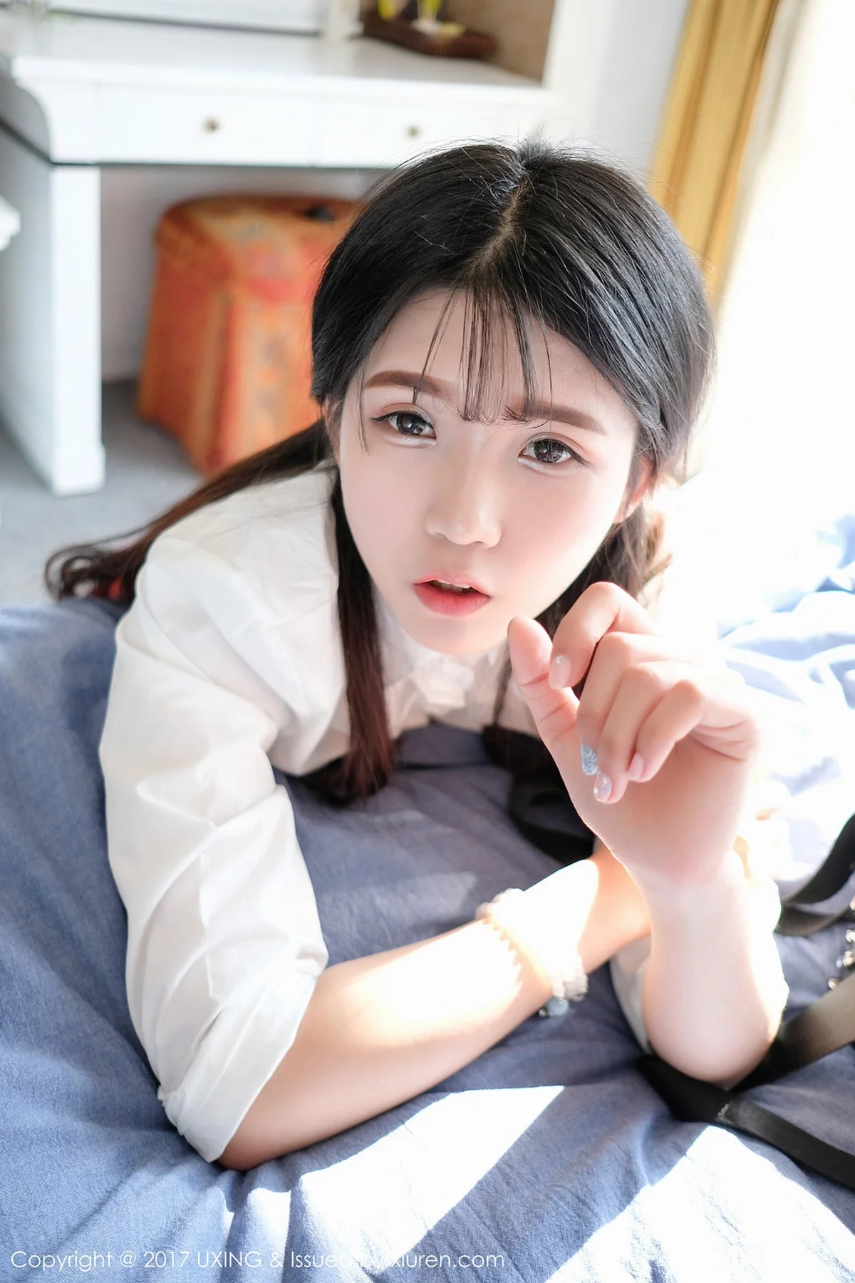 M940-[UXING优星馆]Vol.046_童颜巨乳妹子可爱的小叶子格子短裙学生装性感内衣写真50P 优星馆-第19张