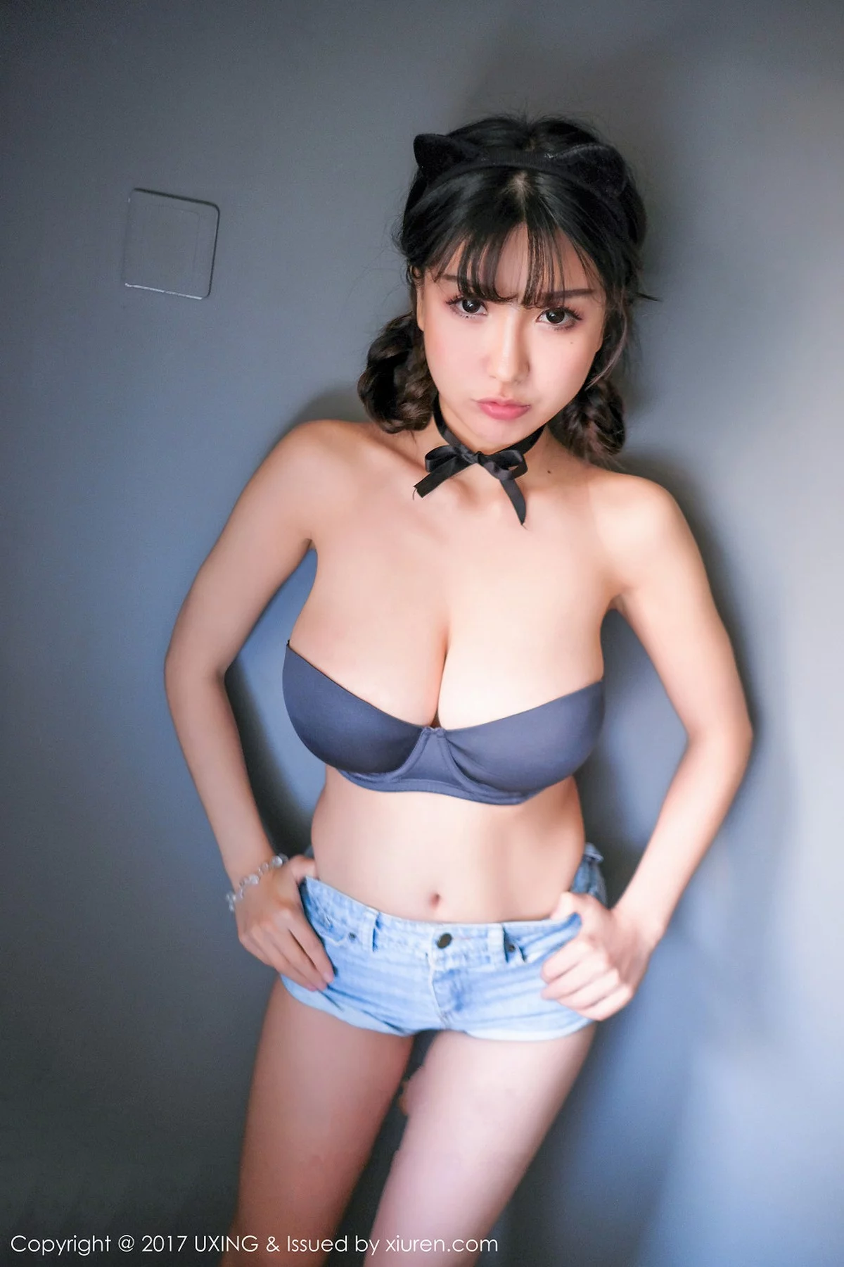 M940-[UXING优星馆]Vol.053_巨乳嫩模晓茜sunny粉红薄纱性感内衣秀傲人巨乳诱惑写真38P 优星馆-第29张