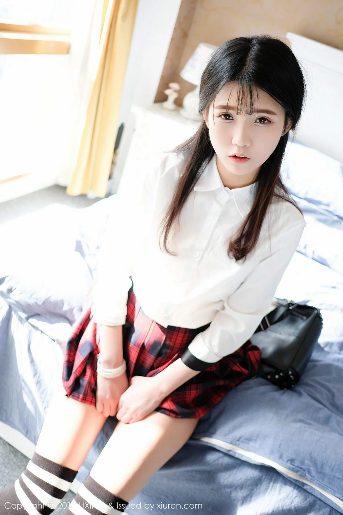 M940-[UXING优星馆]Vol.046_童颜巨乳妹子可爱的小叶子格子短裙学生装性感内衣写真50P 优星馆-第12张
