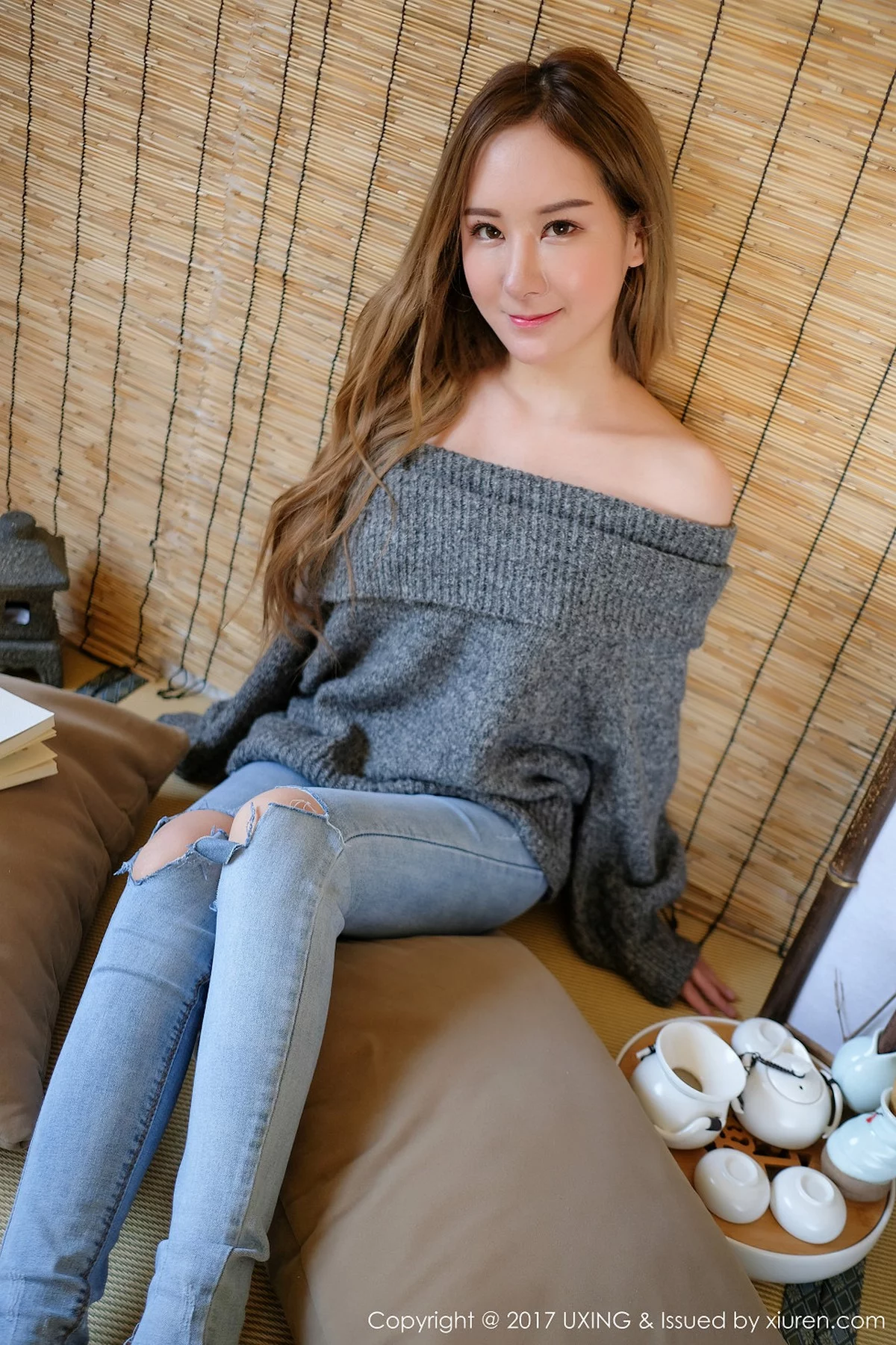 M940-[UXING优星馆]Vol.047_新人妹子高SIR白色蕾丝情趣内衣秀完美身材娇羞迷人写真47P 优星馆-第2张