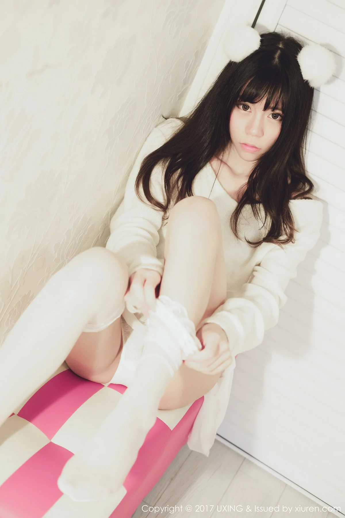 M940-[UXING优星馆]Vol.048_嫩模Yo酱居家学生装+白色蕾丝袜清爽美萝莉性感写真32P 优星馆-第16张