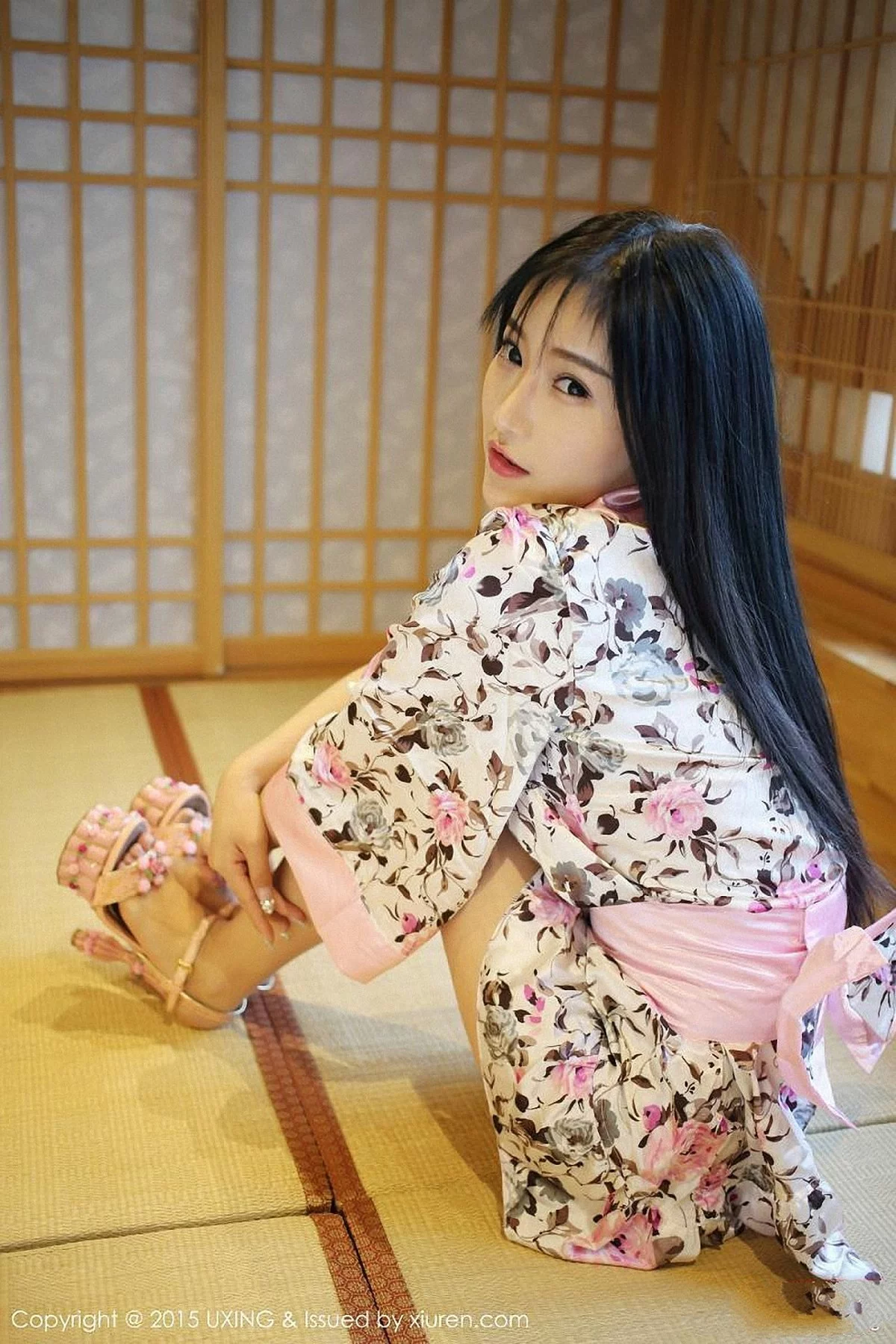 M940-[UXING优星馆]Vol.002_校花美女杨上萱北京旅拍私房内衣豪乳性感写真65P 优星馆-第20张