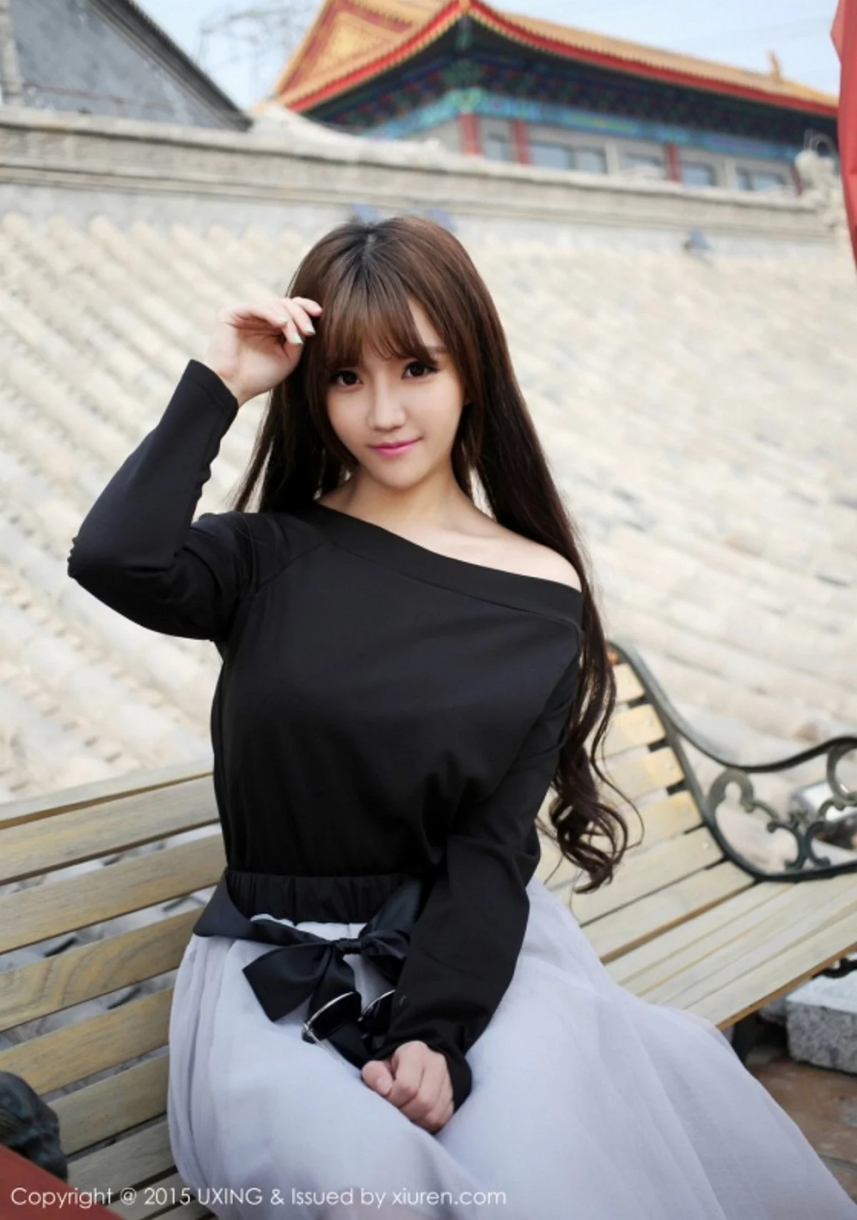 M940-[UXING优星馆]Vol.007_新人嫩模艾西Ashley白色上衣秀豪乳清新性感写真52P 优星馆-第31张