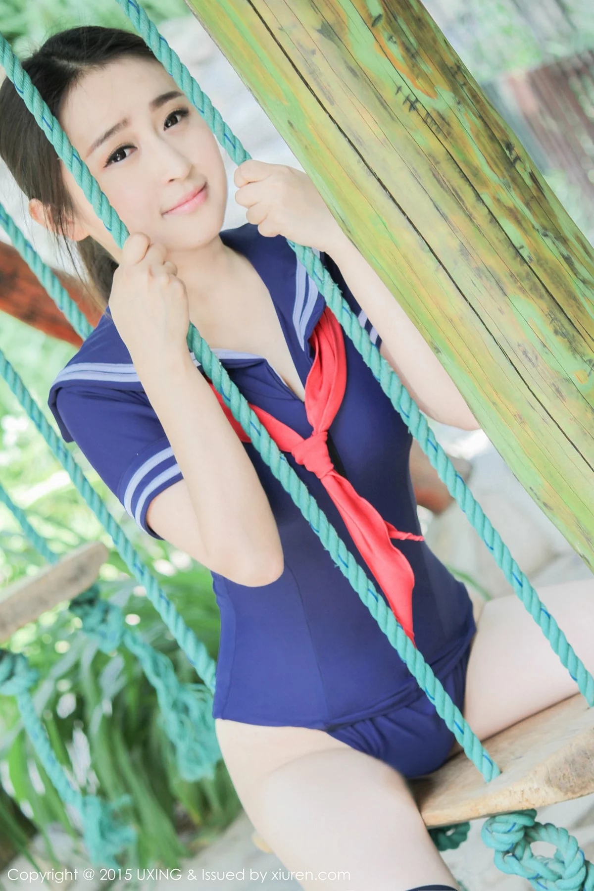 M940-[UXING优星馆]Vol.017_嫩模煊煊sunny爱吃棒棒糖的连体泳装妹子性感写真50P 优星馆-第20张