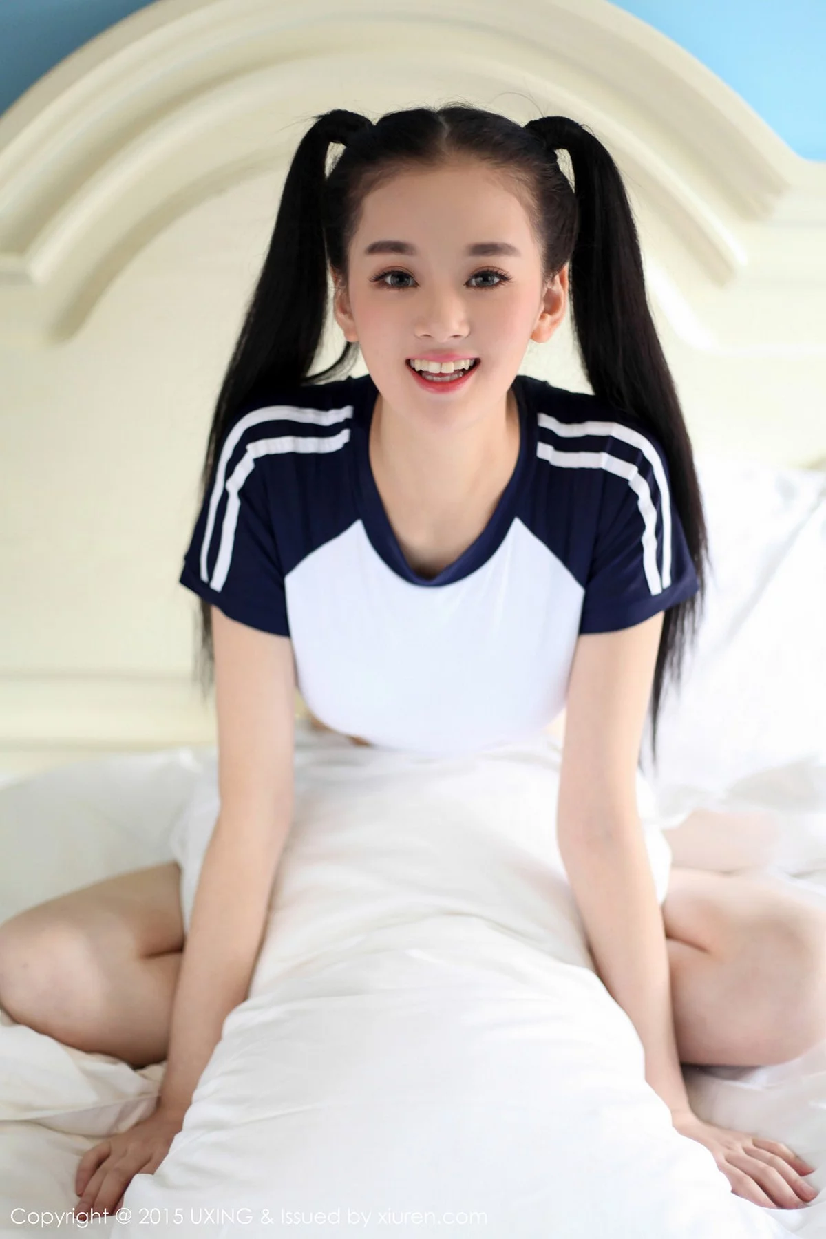 M940-[UXING优星馆]Vol.027_氧气美少女温馨baby清爽学生制服清新可人写真44P 优星馆-第1张
