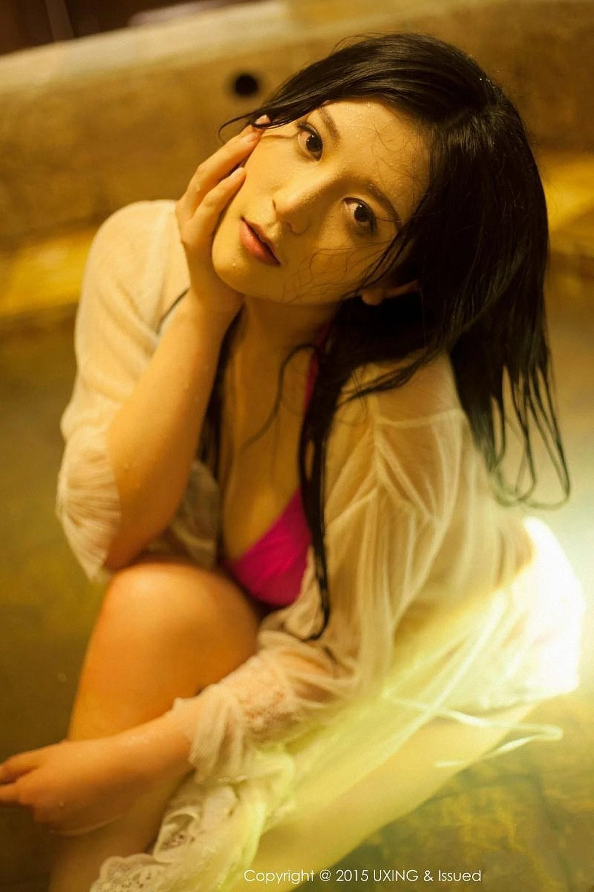 M940-[UXING优星馆]Vol.006_嫩模莲漪lenne红色内裤性感翘臀低胸内衣秀豪乳55P 优星馆-第55张