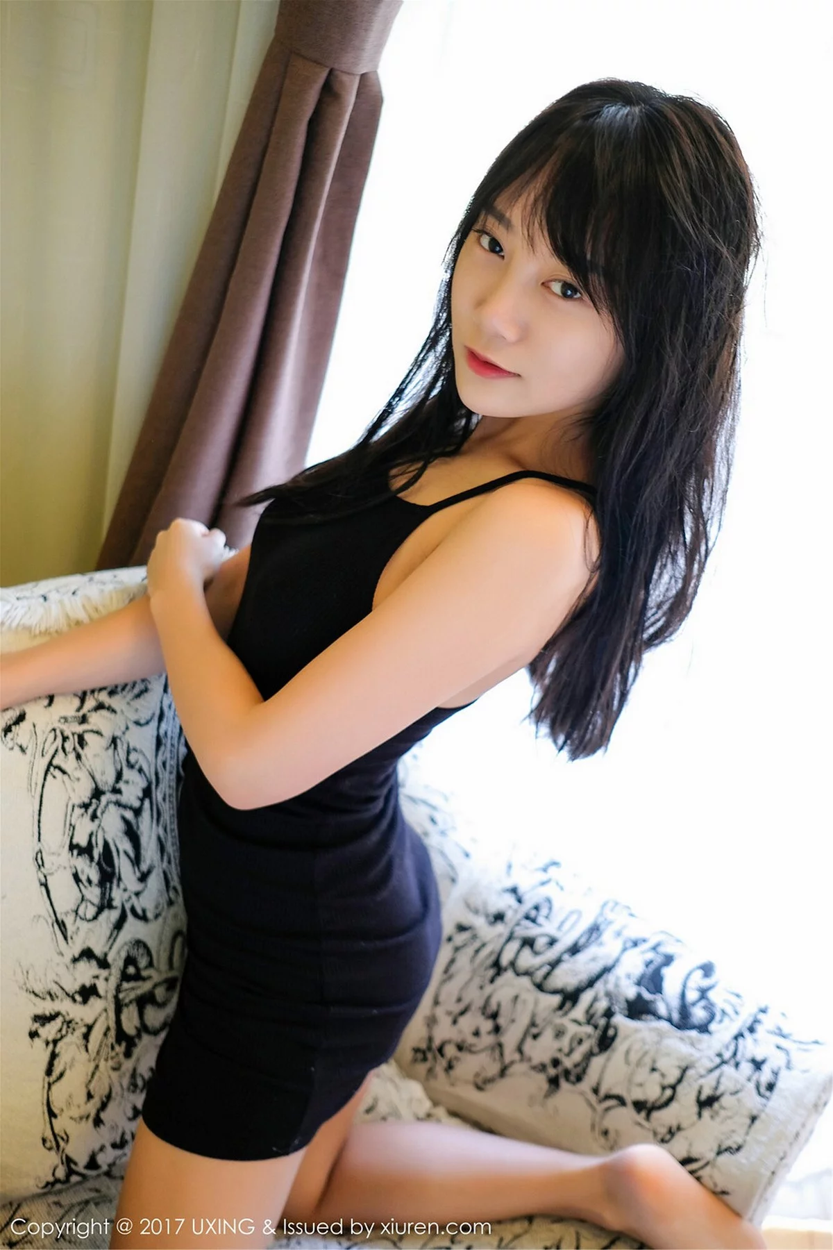 M940-[UXING优星馆]Vol.052_嫩模猩一衬衣裹身大尺度无内秀白嫩肌肤火辣诱惑写真43P 优星馆-第15张