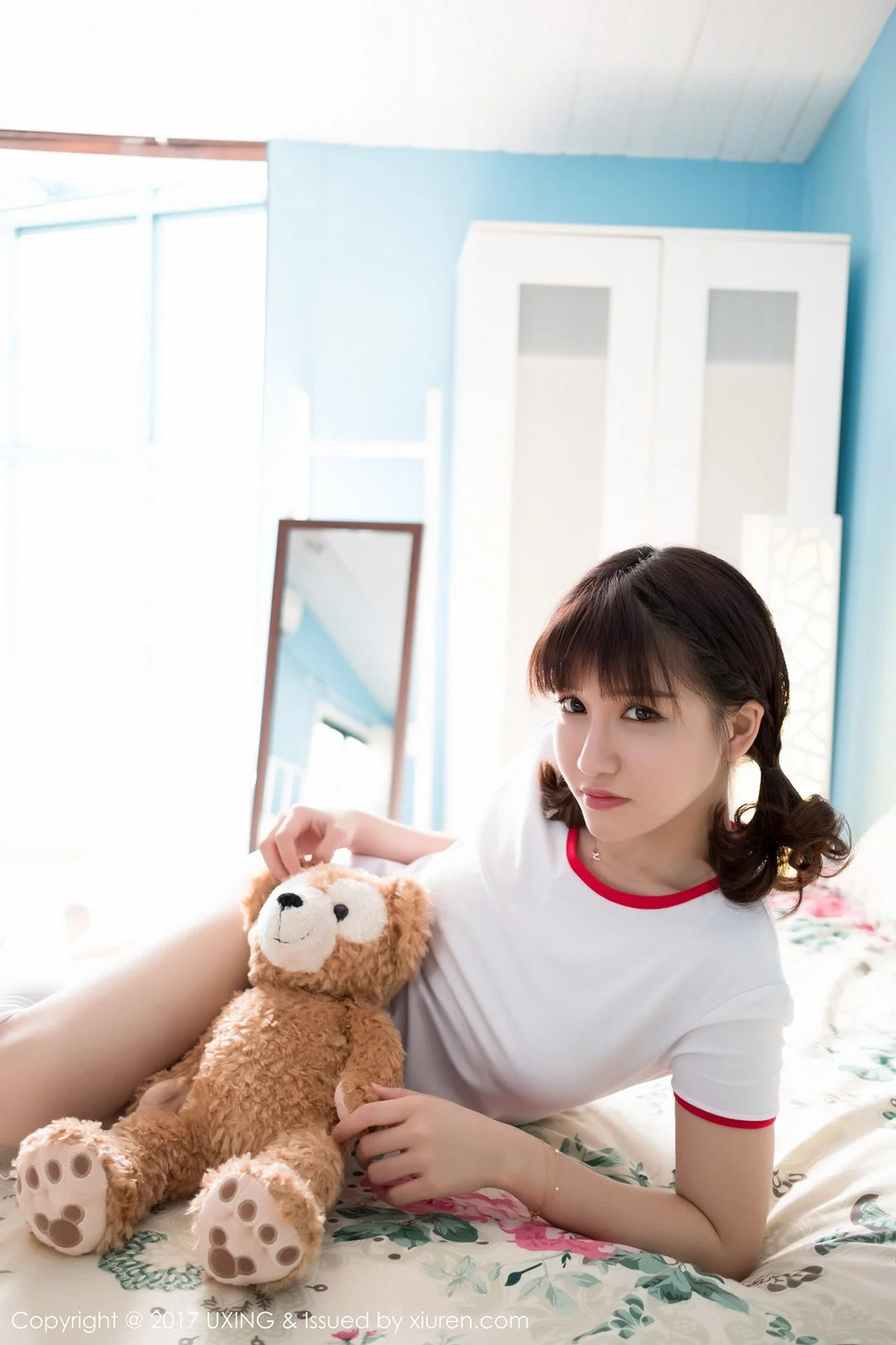 M940-[UXING优星馆]Vol.040_嫩模K8傲娇萌萌Vivian居家大床上体操服可爱萌动写真60P 优星馆-第30张