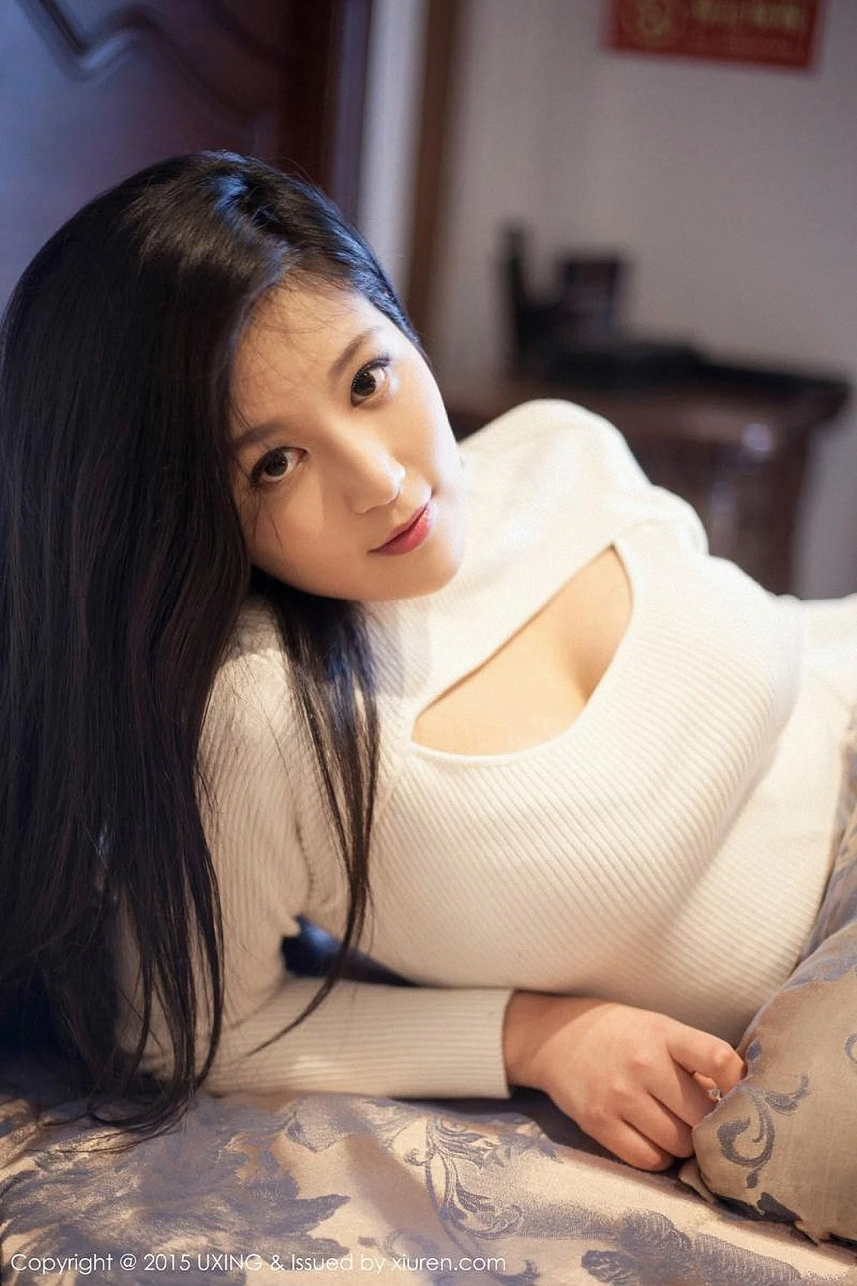 M940-[UXING优星馆]Vol.006_嫩模莲漪lenne红色内裤性感翘臀低胸内衣秀豪乳55P 优星馆-第15张
