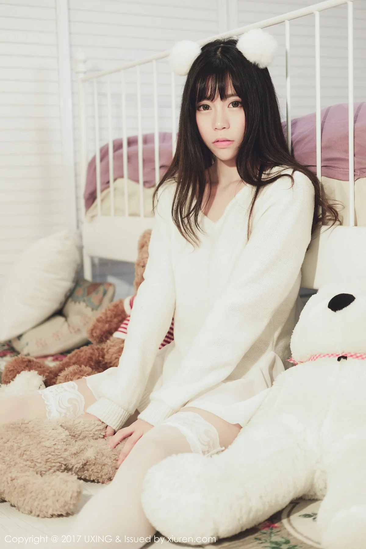 M940-[UXING优星馆]Vol.048_嫩模Yo酱居家学生装+白色蕾丝袜清爽美萝莉性感写真32P 优星馆-第23张