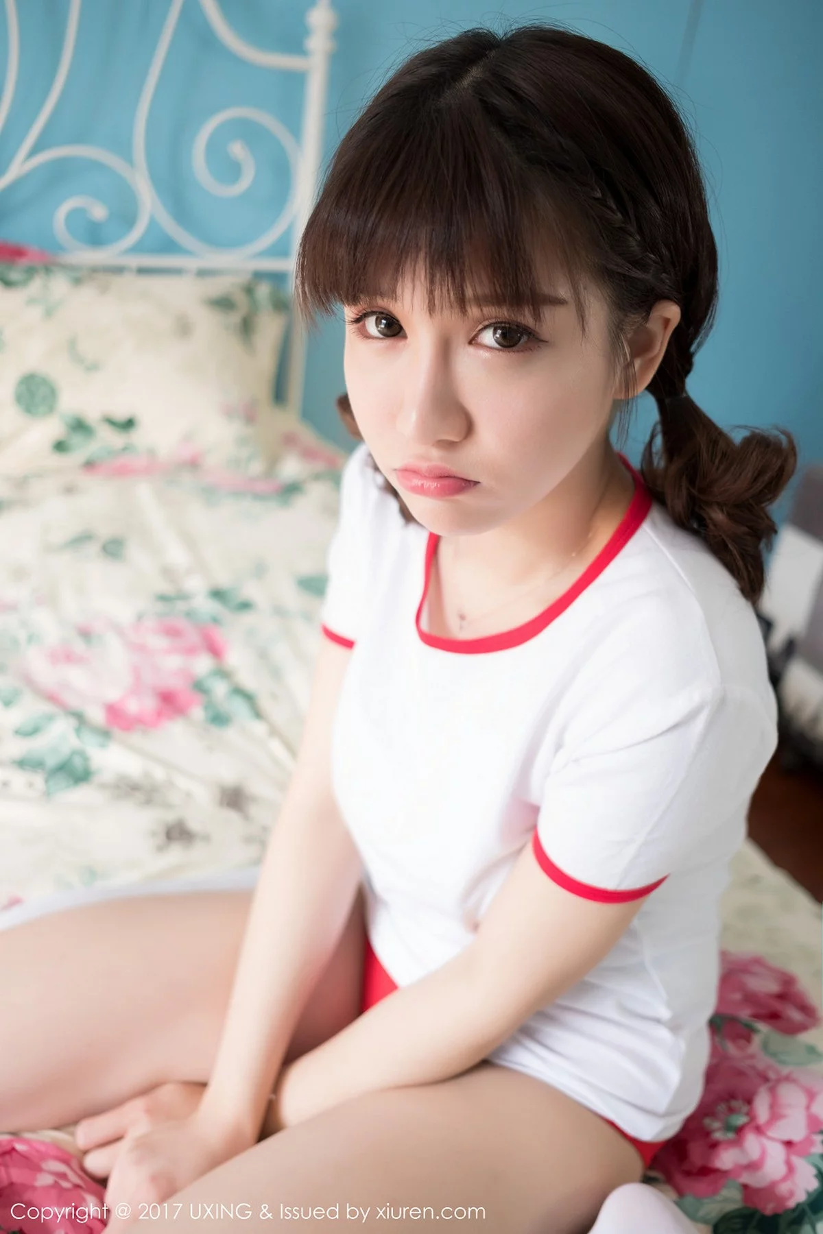 M940-[UXING优星馆]Vol.040_嫩模K8傲娇萌萌Vivian居家大床上体操服可爱萌动写真60P 优星馆-第8张