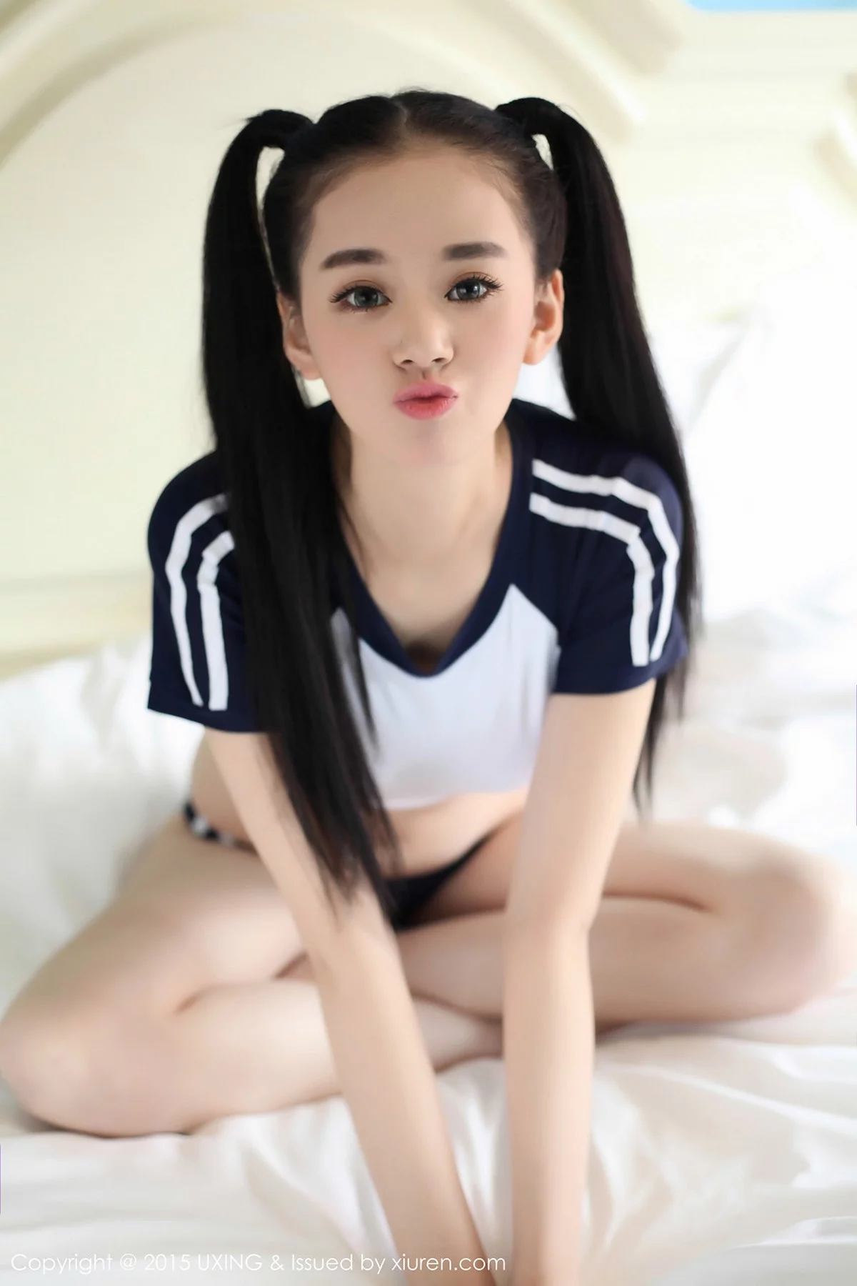 M940-[UXING优星馆]Vol.027_氧气美少女温馨baby清爽学生制服清新可人写真44P 优星馆-第3张