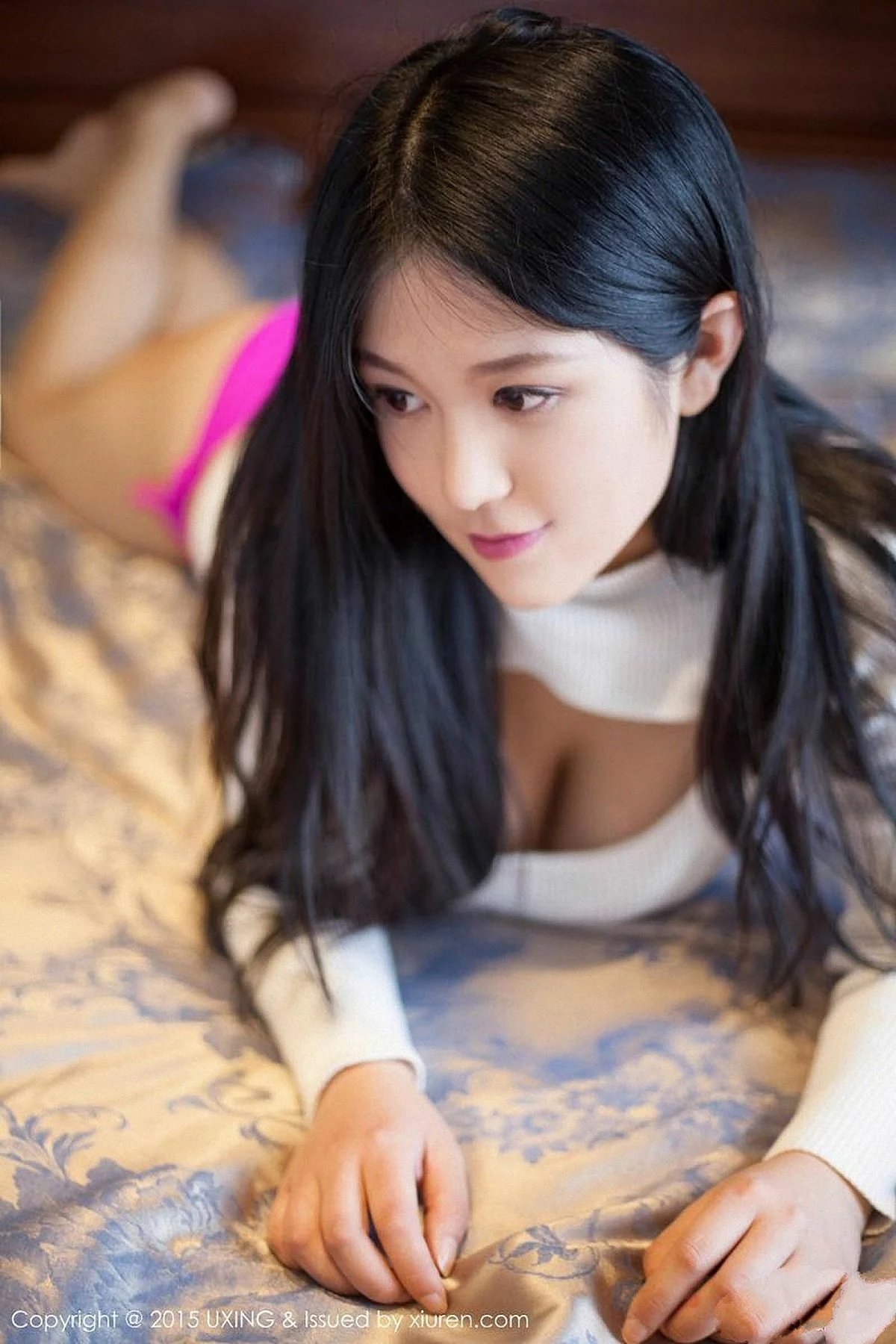 M940-[UXING优星馆]Vol.006_嫩模莲漪lenne红色内裤性感翘臀低胸内衣秀豪乳55P 优星馆-第4张