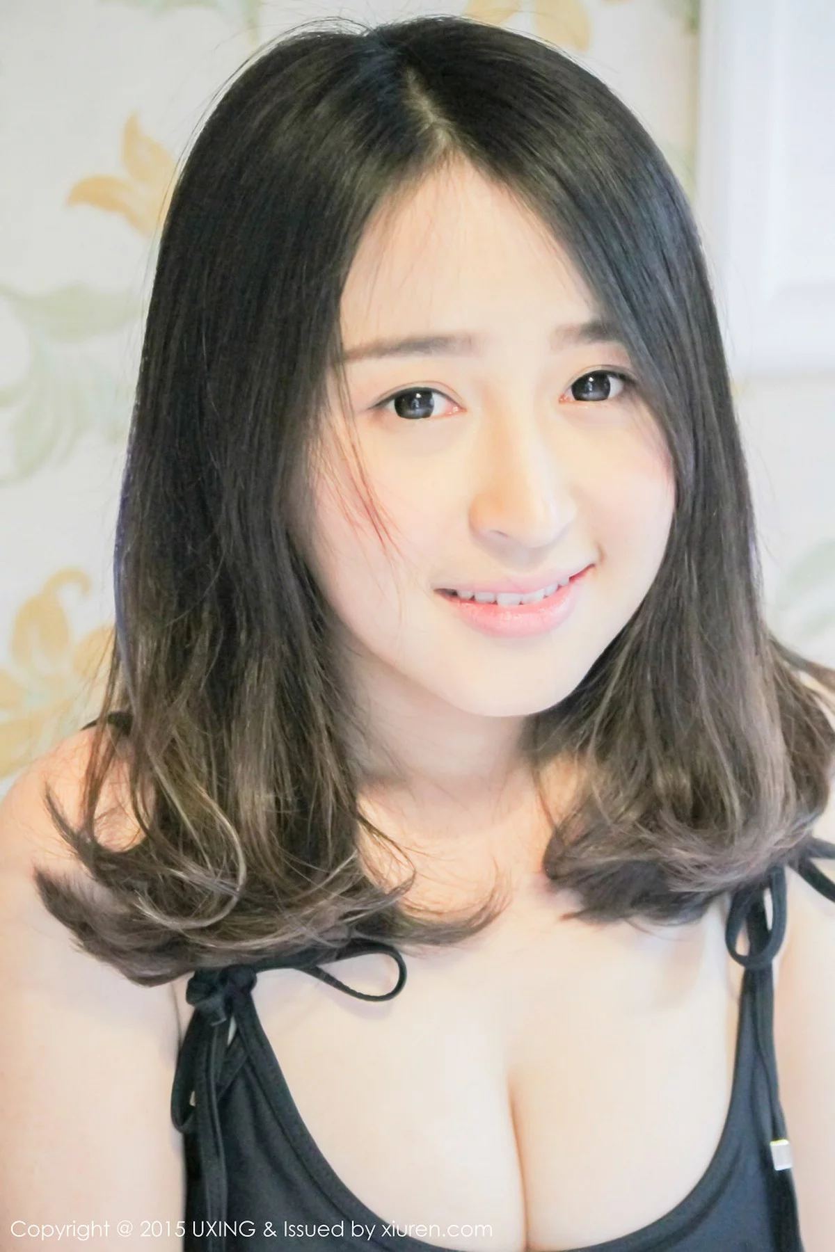 M940-[UXING优星馆]Vol.017_嫩模煊煊sunny爱吃棒棒糖的连体泳装妹子性感写真50P 优星馆-第48张
